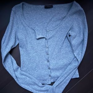 Grey Bottom Up Shirt from Brandy Melville